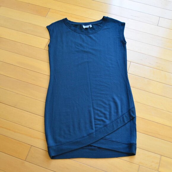 Athleta Short Sleeve Criss Cross Dress Size XS - Picture 2 of 9